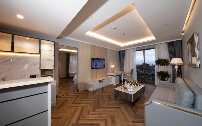Executive Suite
